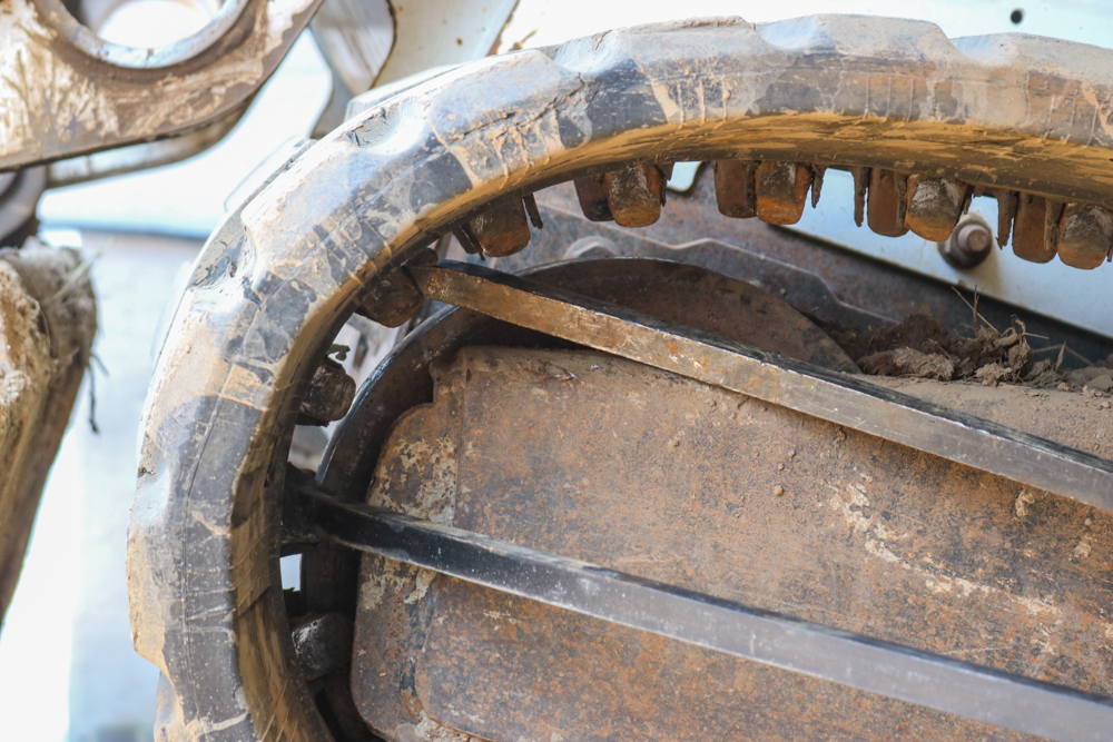 Step 6. Remove the Damaged Tracks from the Front Idler