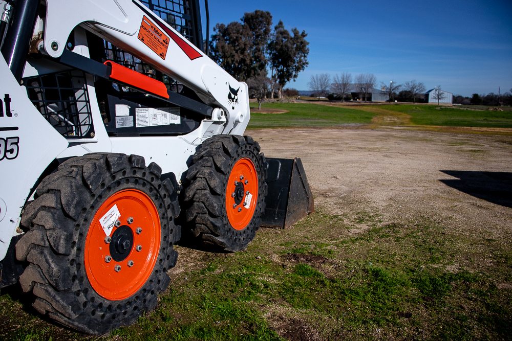 Skid_Steer_Applications